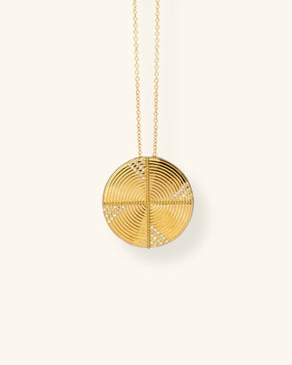 Acalata Necklace